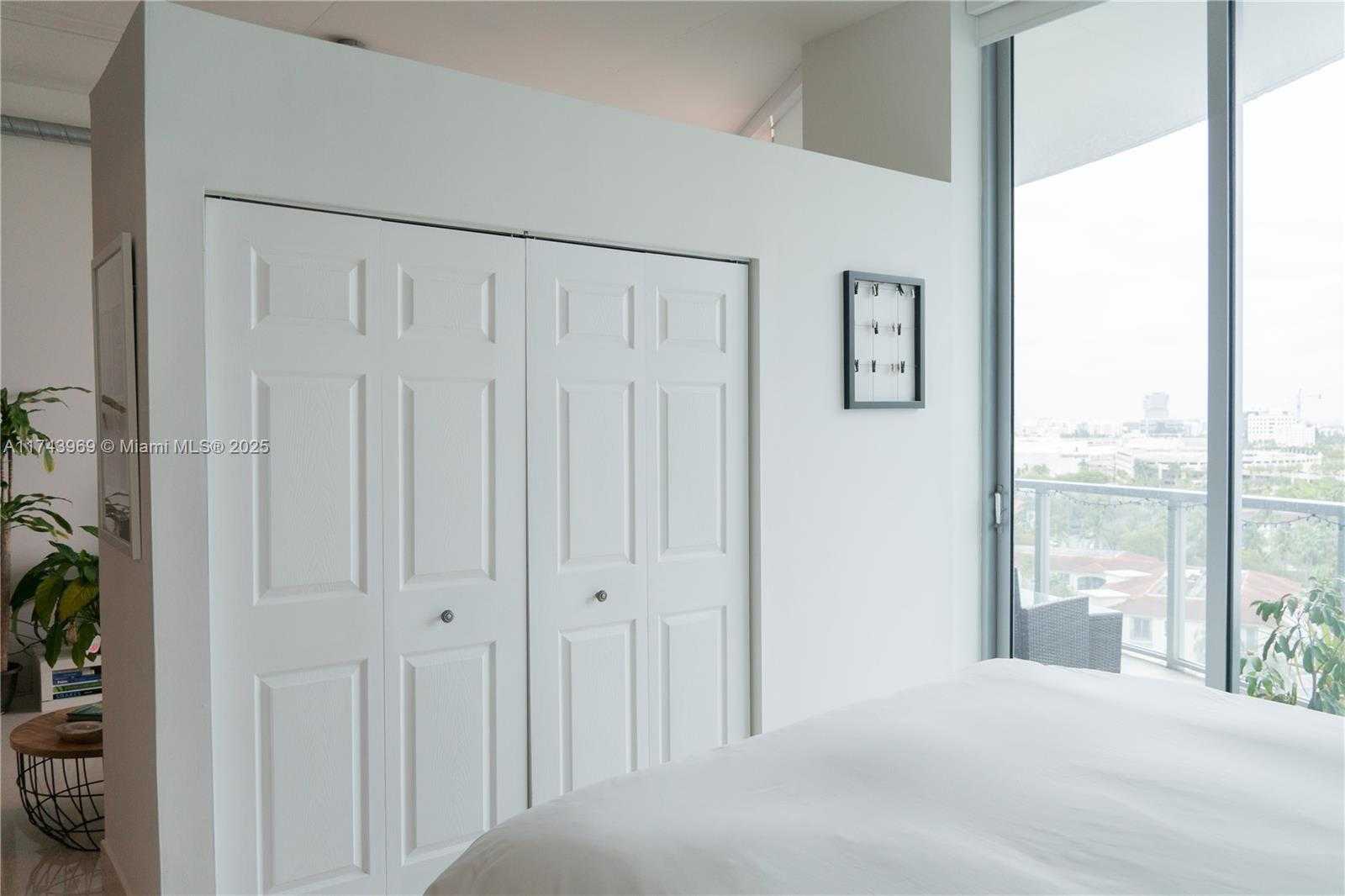 Small Image of 3029 NORTH EAST 188TH ST #924, Aventura Number 22