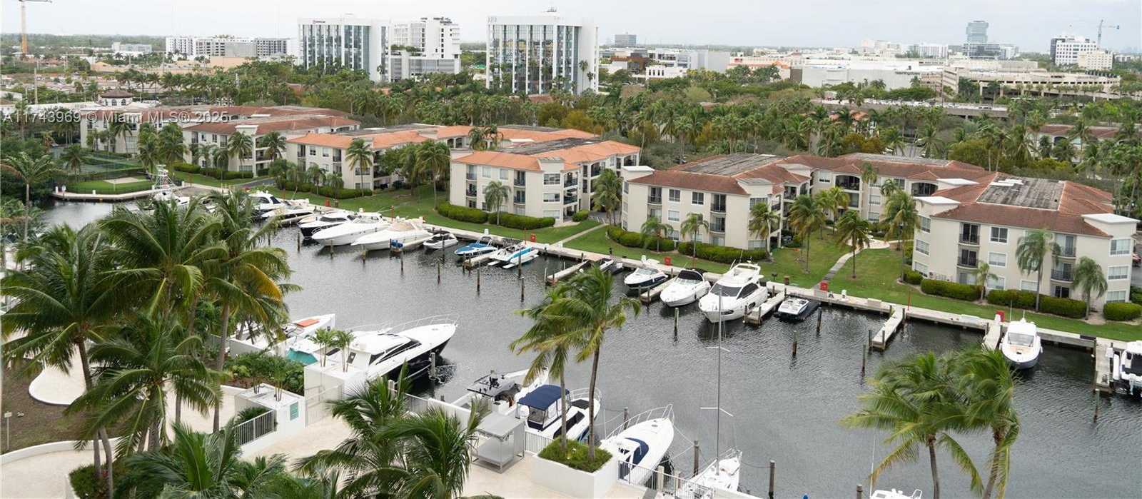 Small Image of 3029 NORTH EAST 188TH ST #924, Aventura Number 3