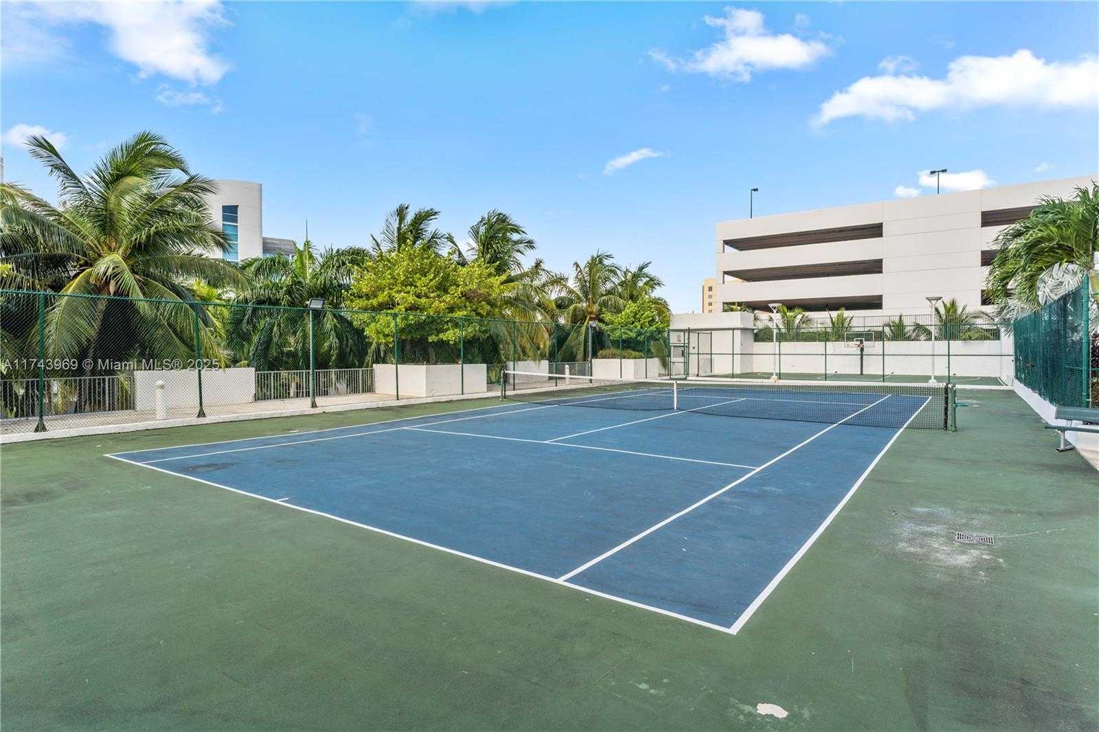 Small Image of 3029 NORTH EAST 188TH ST #924, Aventura Number 33