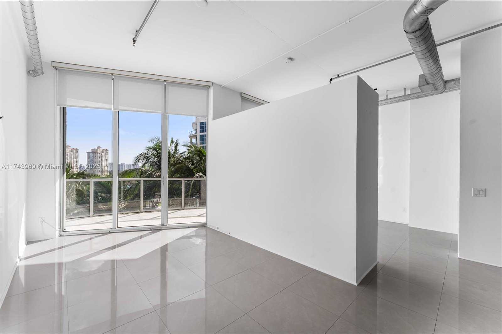 Small Image of 3029 NORTH EAST 188TH ST #924, Aventura Number 6