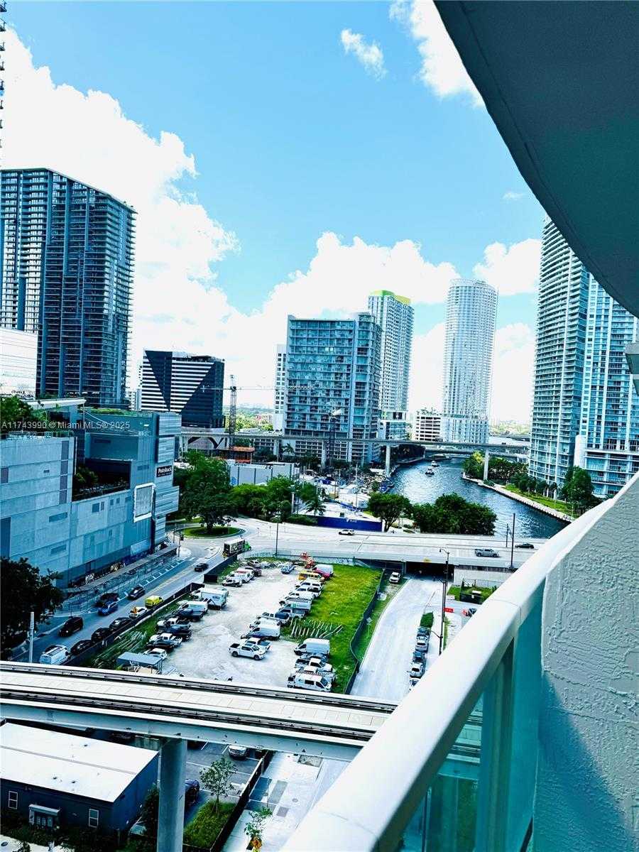 Small Image of 41 SOUTH EAST 5TH ST #808, Miami Number 7
