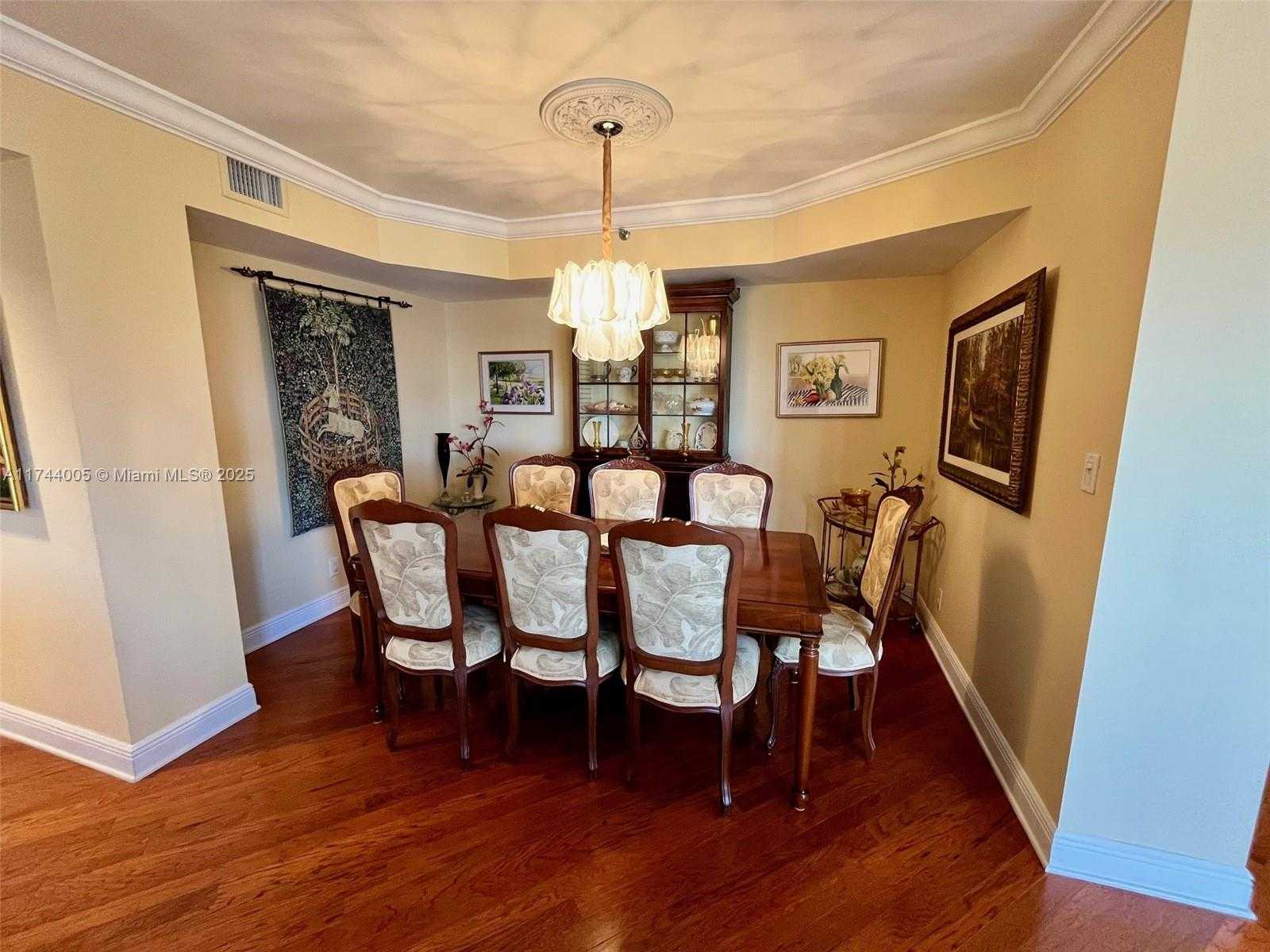 Small Image of 1000 WEST ISLAND BLVD #803, Aventura Number 15