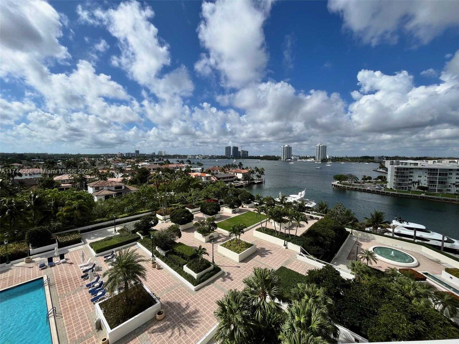 Small Image of 1000 WEST ISLAND BLVD #803, Aventura Number 20