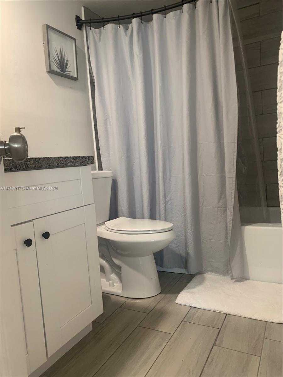 Small Image of 505 SPENCER DR #101, West Palm Beach Number 12