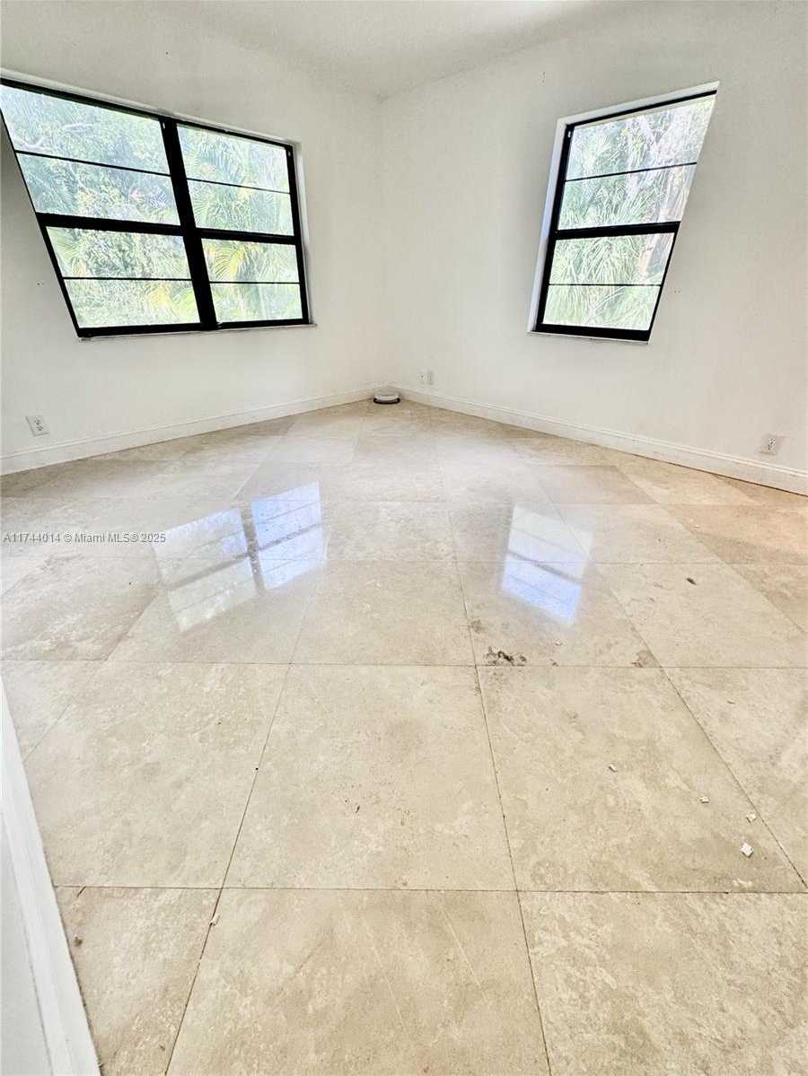Small Image of 140 SOUTH CYPRESS ROAD ##128, Pompano Beach Number 12