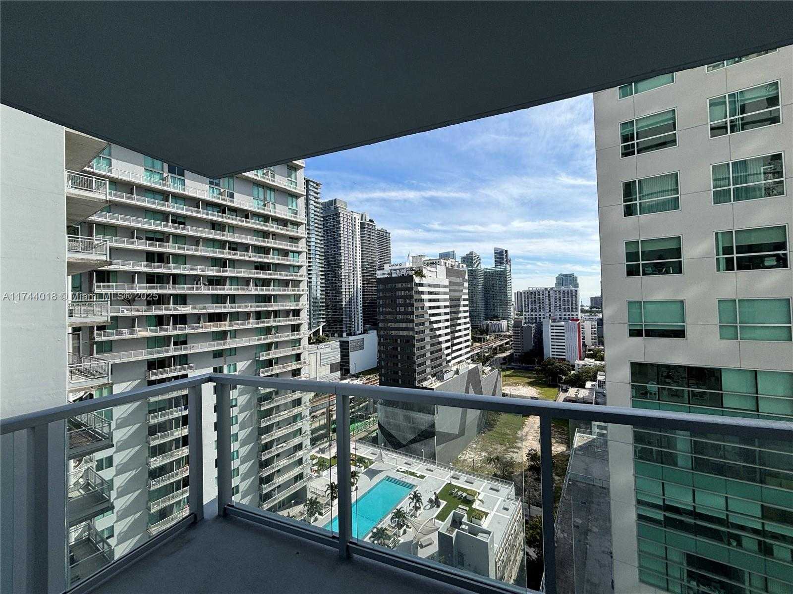 Small Image of 185 SOUTH WEST 7TH ST #2012, Miami Number 14
