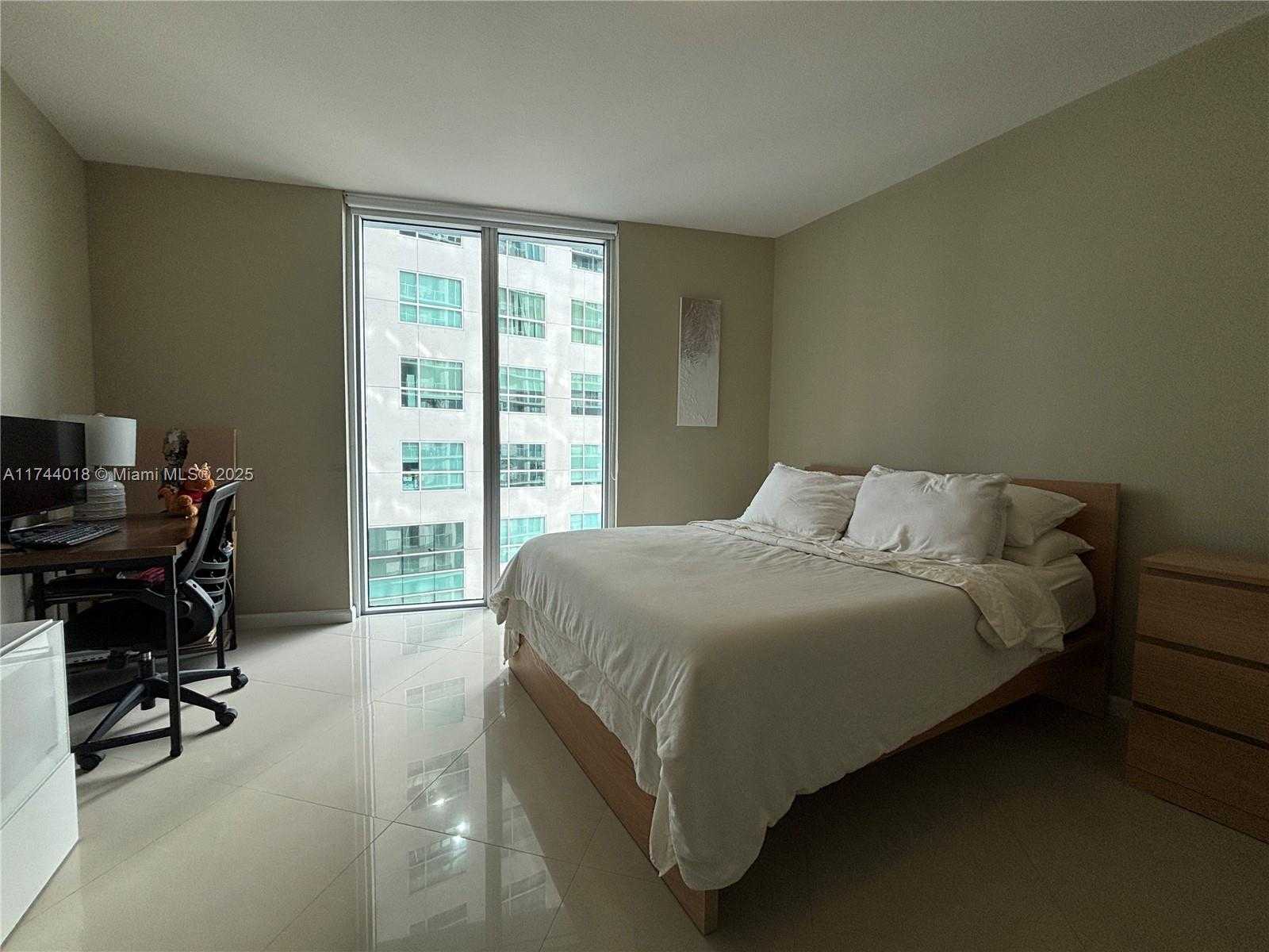 Small Image of 185 SOUTH WEST 7TH ST #2012, Miami Number 6