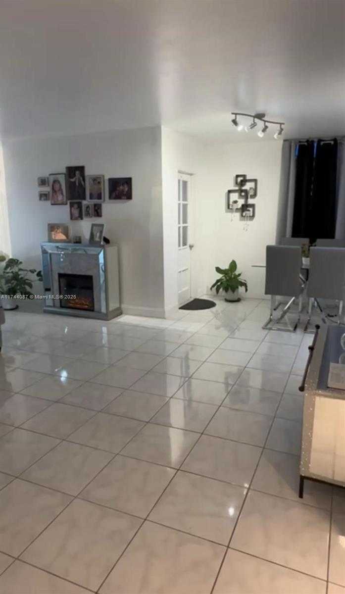 Small Image of 1351 #316E, Miami Number 3