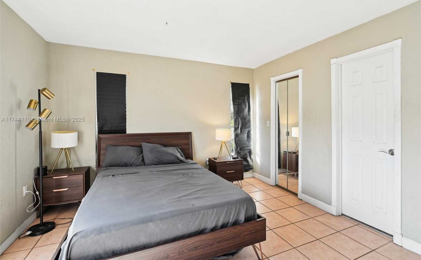 Small Image of 1650 SOUTH LE JEUNE RD #303, Coral Gables Number 14