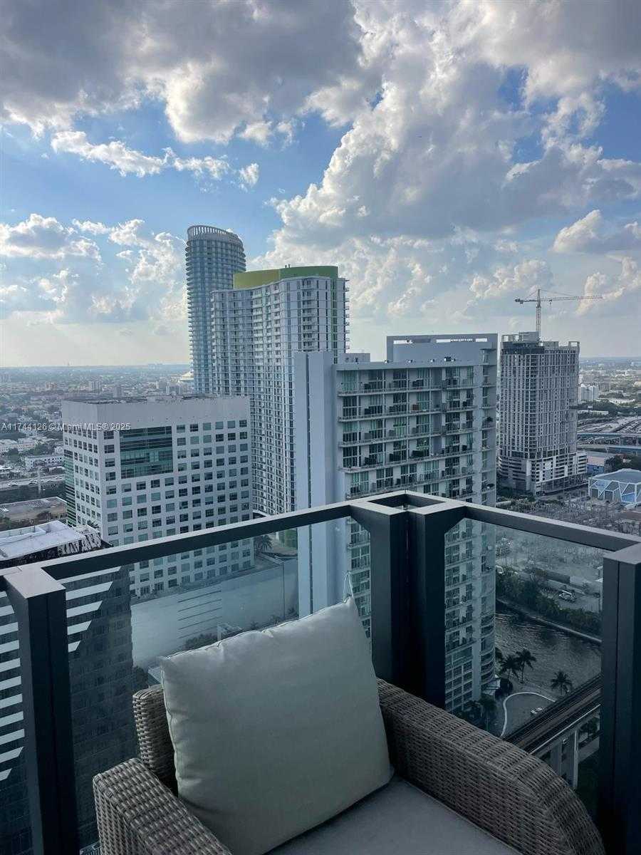 Small Image of 88 SOUTH WEST 7TH ST #3006, Miami Number 13