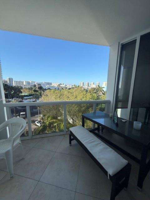 Small Image of 18201 #703, Sunny Isles Beach Number 39