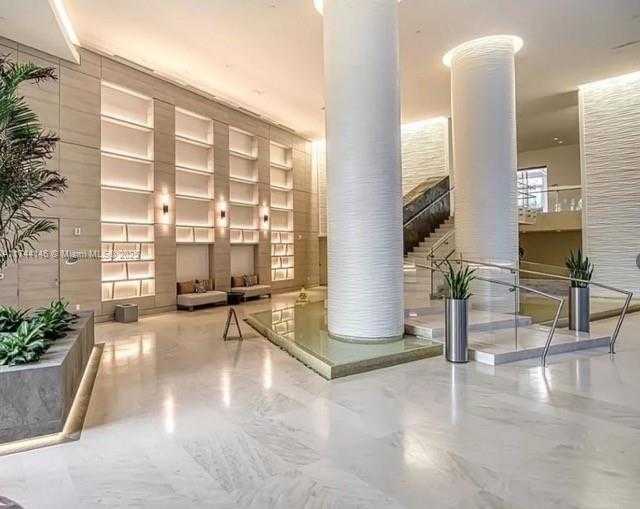 Small Image of 18201 #703, Sunny Isles Beach Number 8
