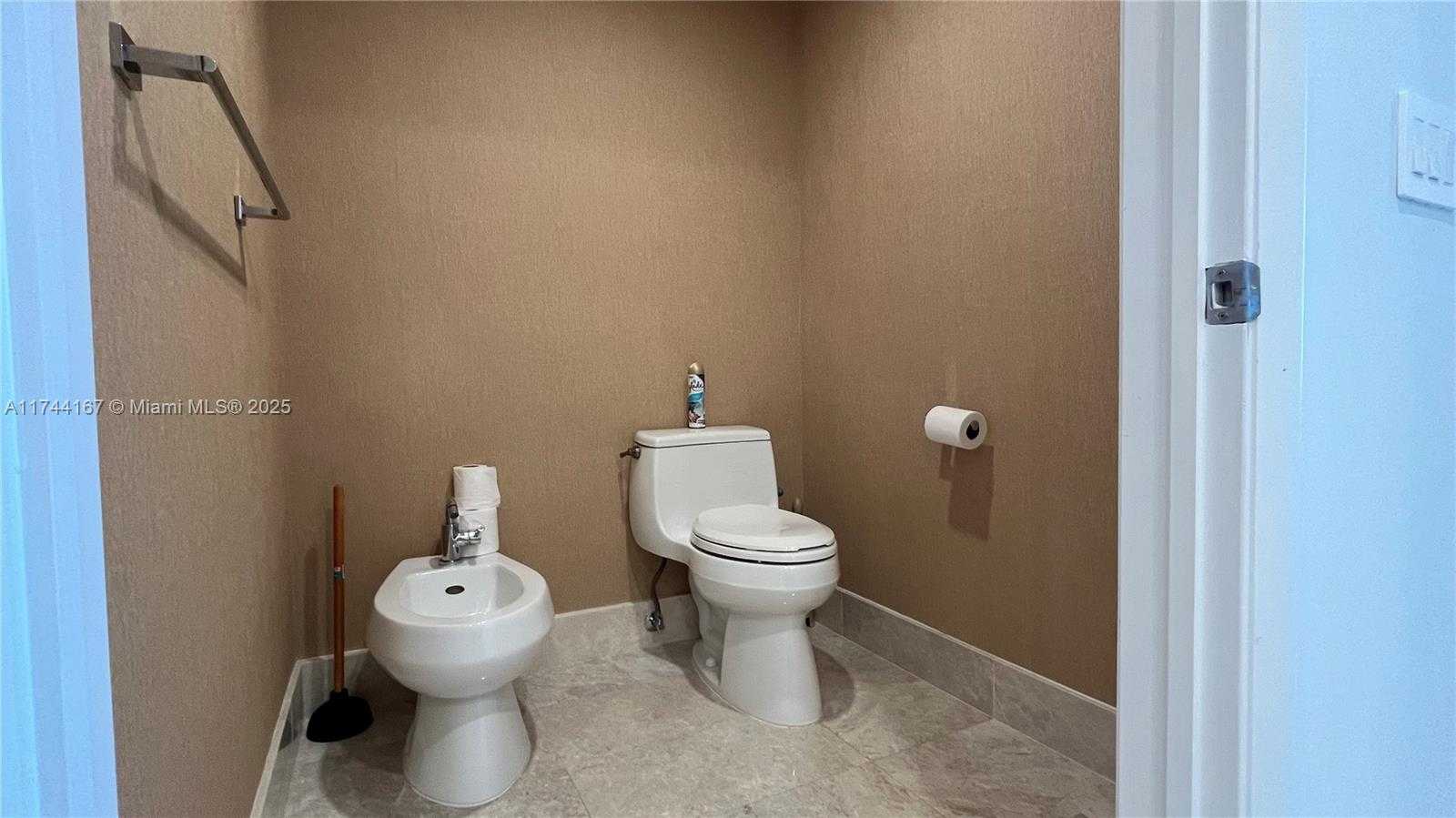 Small Image of 17001 COLLINS AVE #2702, Sunny Isles Beach Number 18