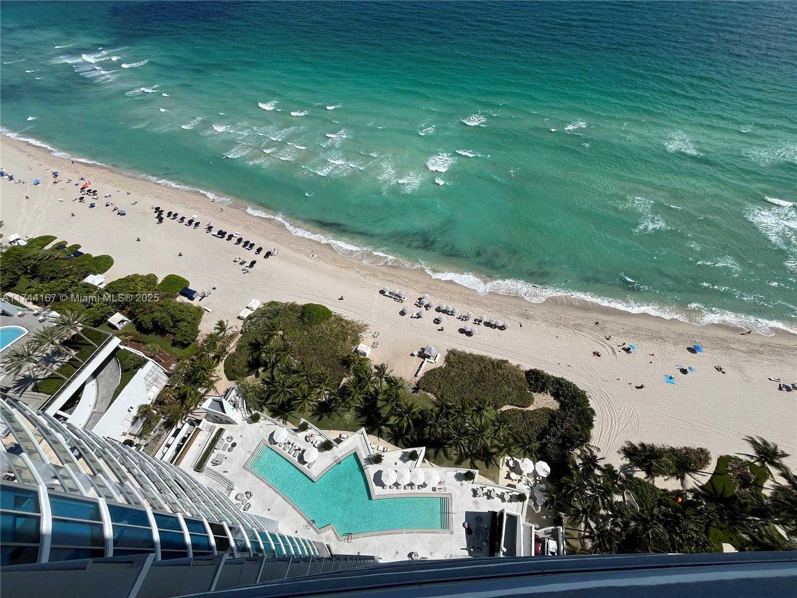Small Image of 17001 COLLINS AVE #2702, Sunny Isles Beach Number 30