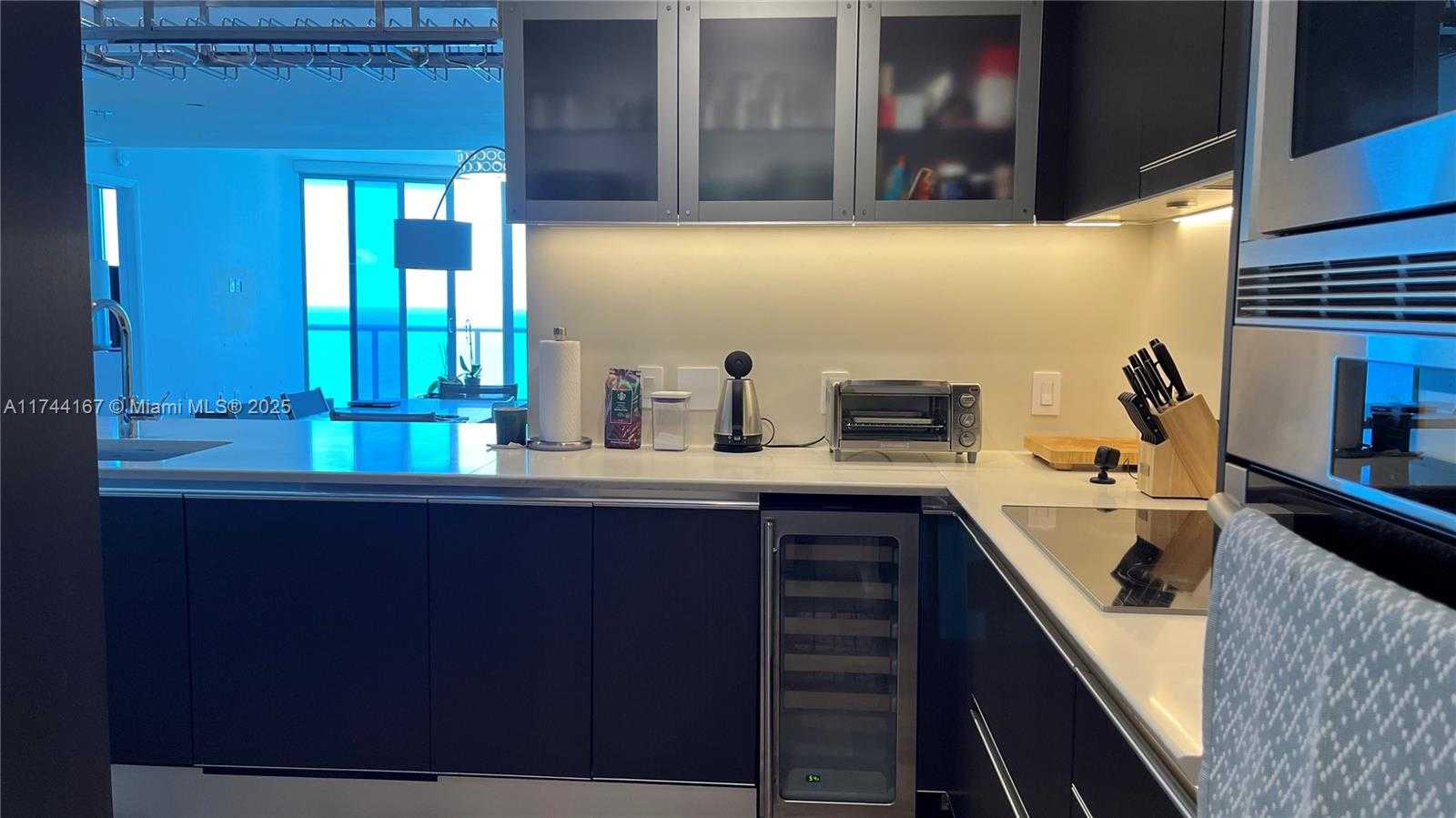 Small Image of 17001 COLLINS AVE #2702, Sunny Isles Beach Number 6