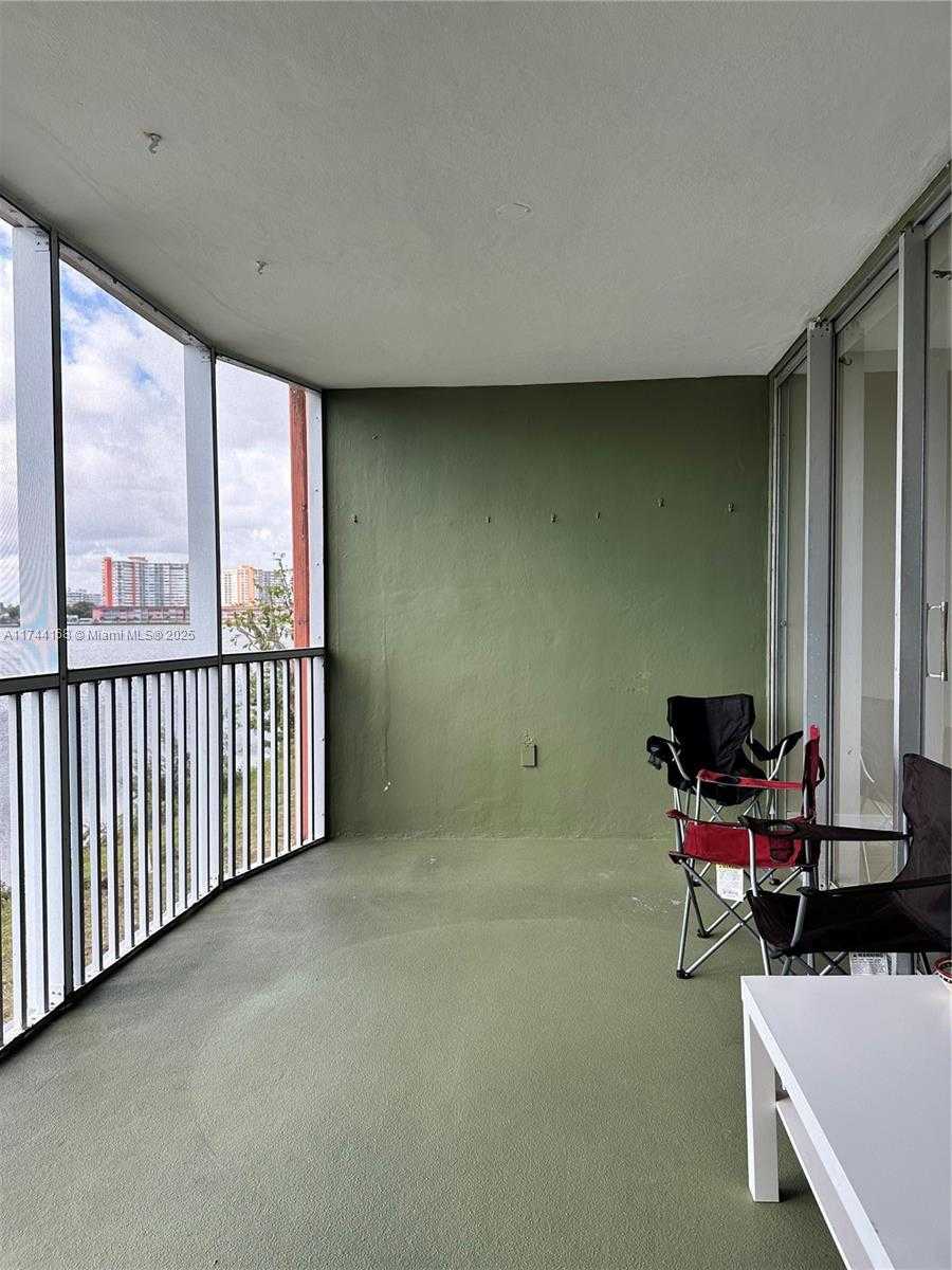 Small Image of 1750 NORTH EAST 191ST ST #225-4, Miami Number 11