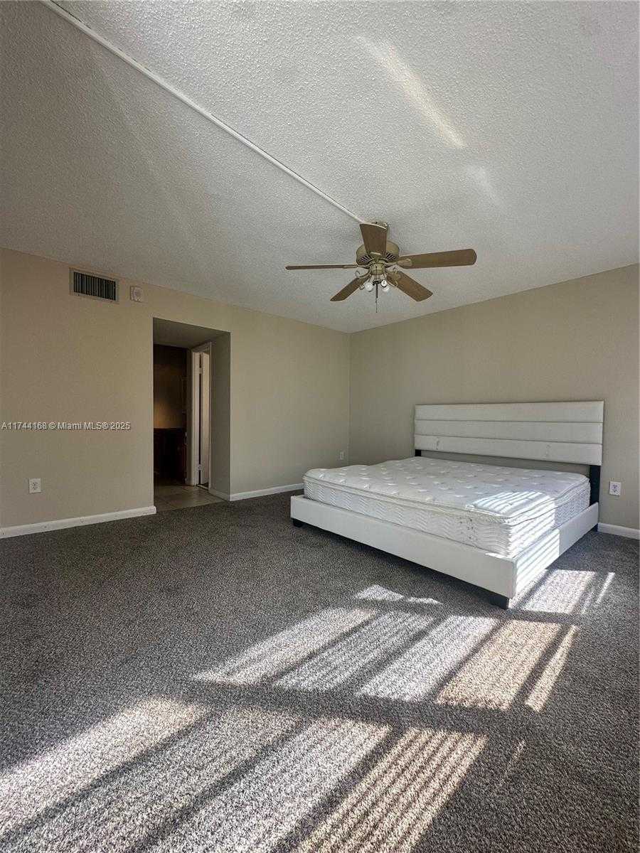Small Image of 1750 NORTH EAST 191ST ST #225-4, Miami Number 8