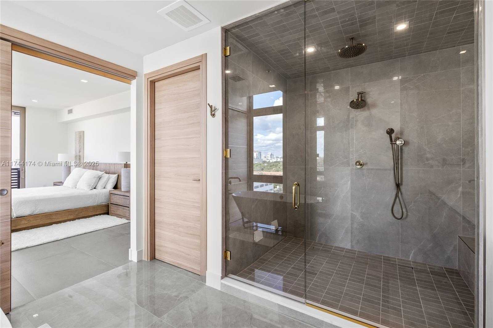 Small Image of 515 VALENCIA AVE #803, Coral Gables Number 15