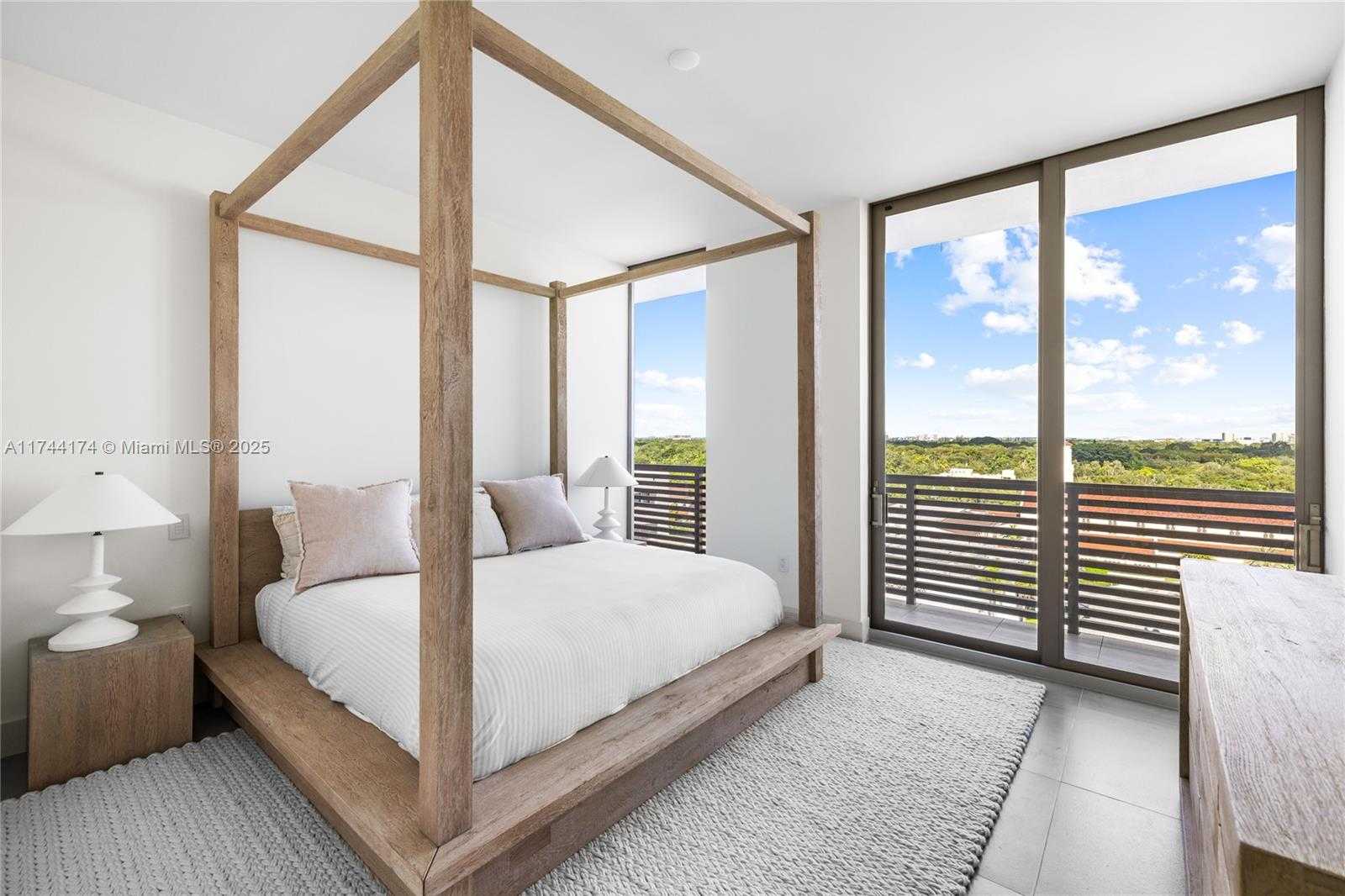 Small Image of 515 VALENCIA AVE #803, Coral Gables Number 19