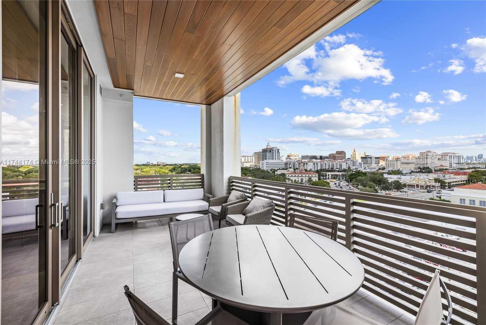 Small Image of 515 VALENCIA AVE #803, Coral Gables Number 24