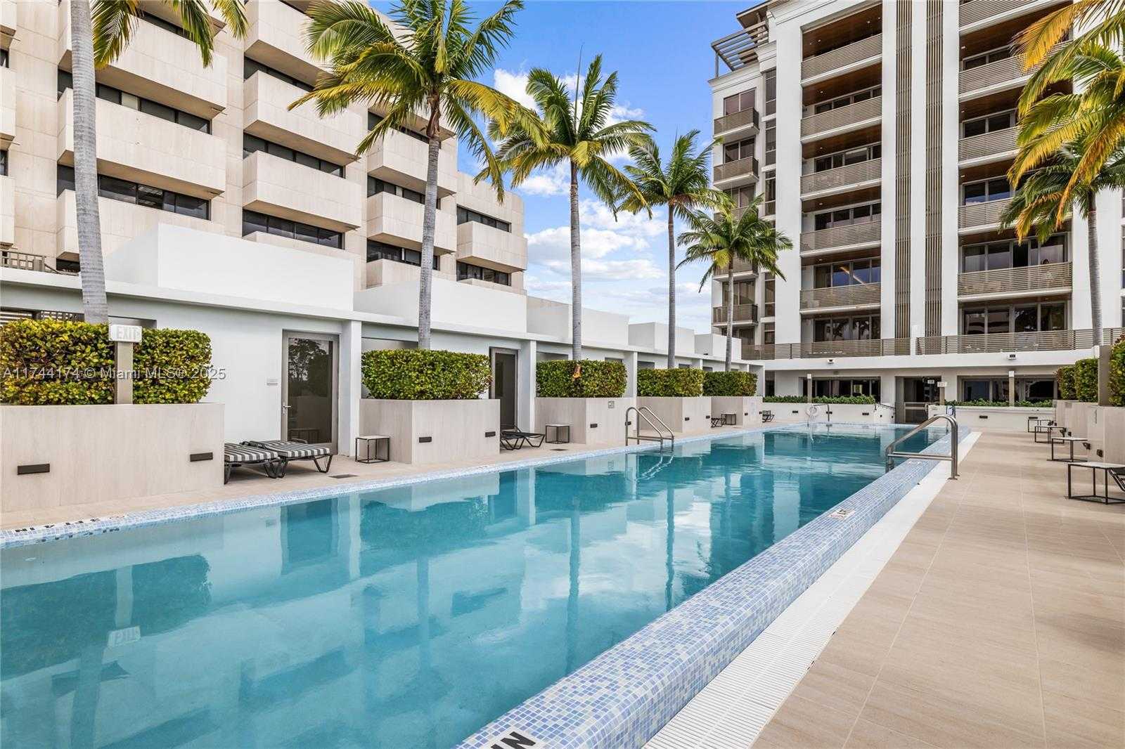 Small Image of 515 VALENCIA AVE #803, Coral Gables Number 29