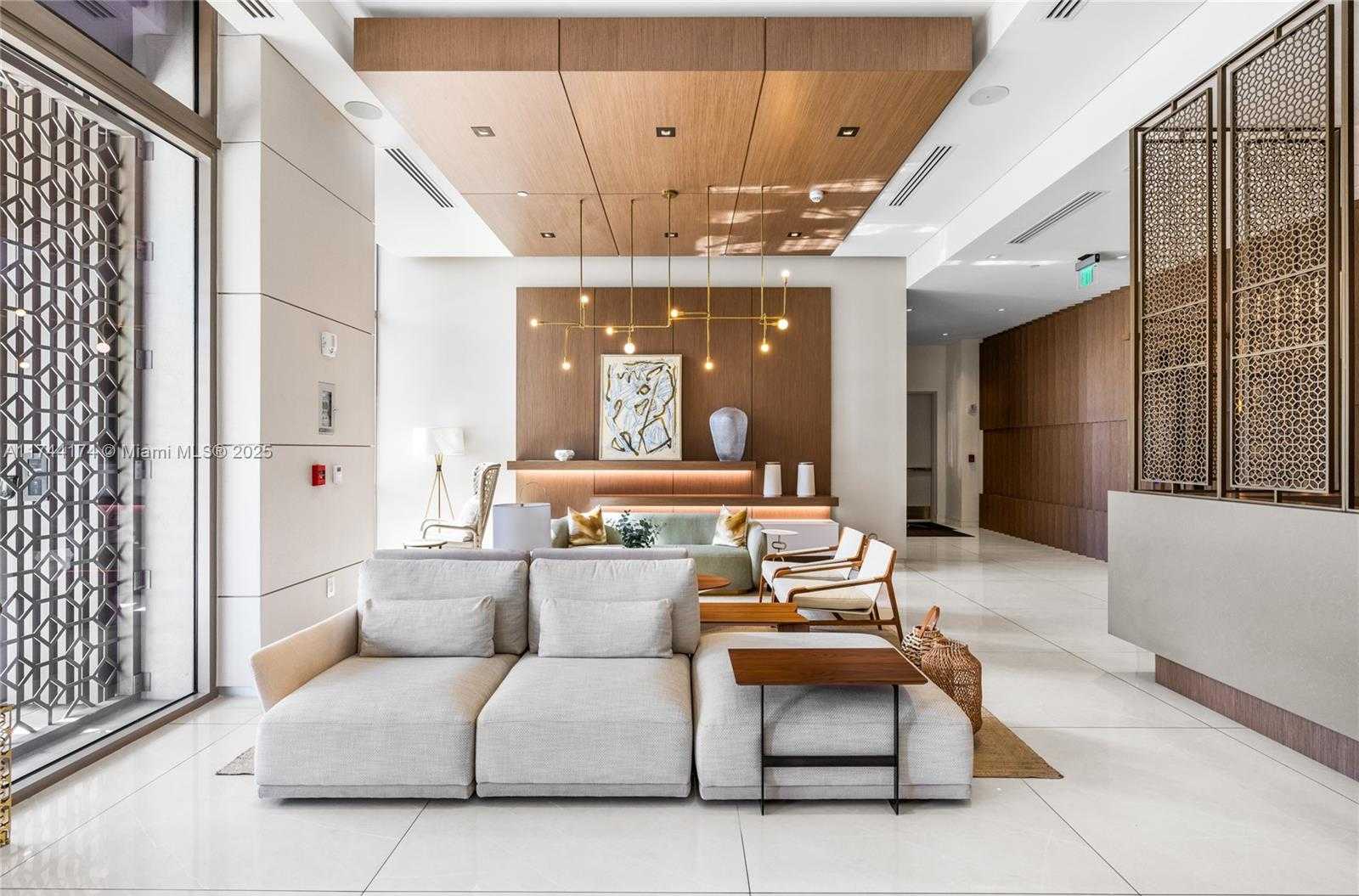 Small Image of 515 VALENCIA AVE #803, Coral Gables Number 31