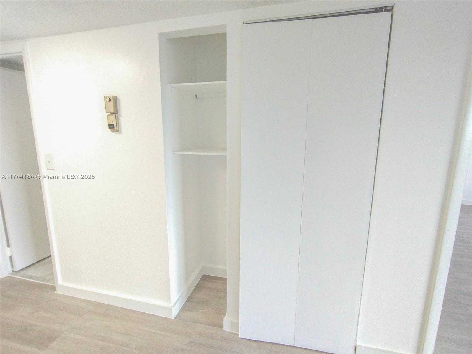 Small Image of 4174 INVERRARY DRIVE #706, Lauderhill Number 18