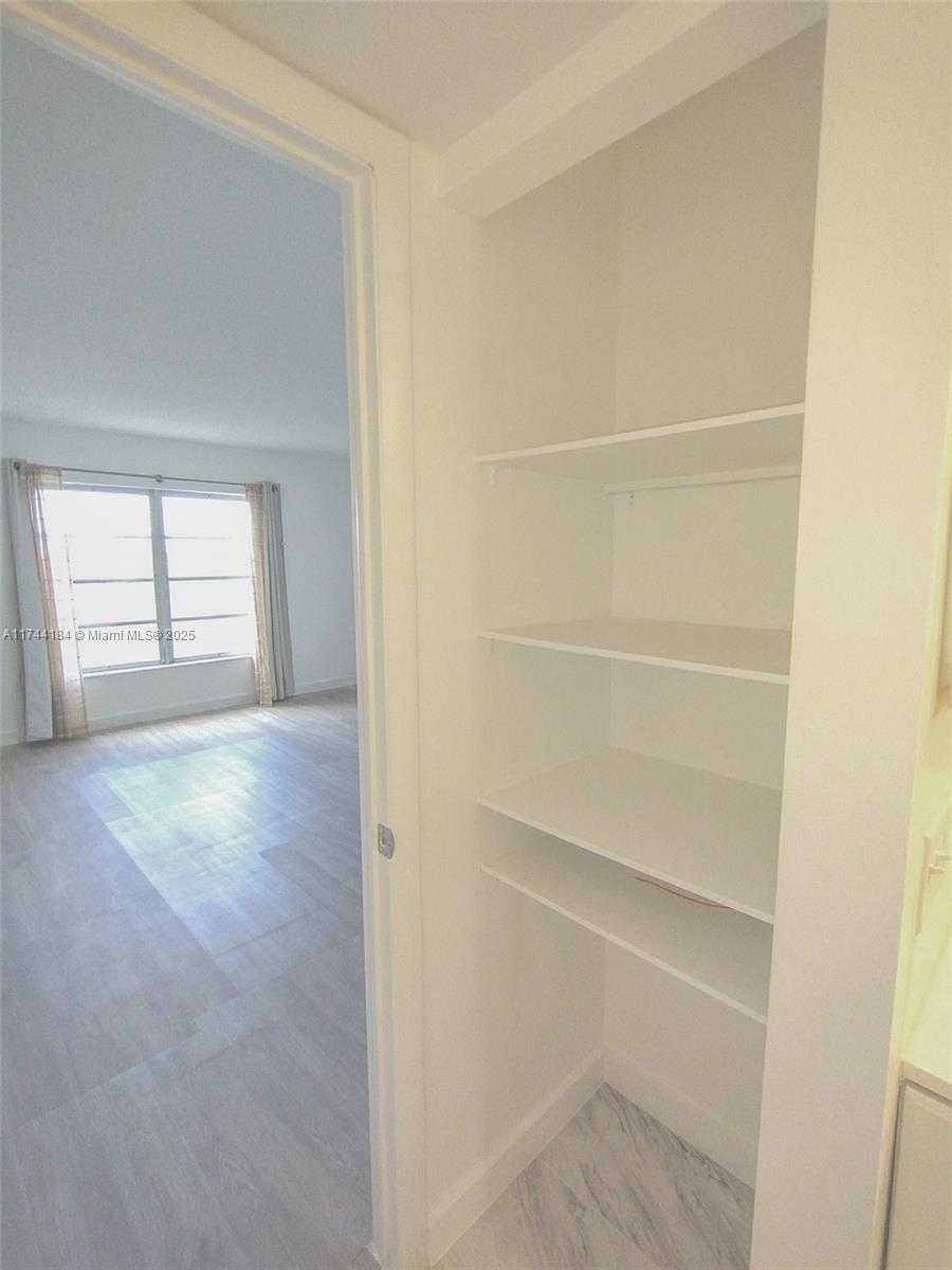 Small Image of 4174 INVERRARY DRIVE #706, Lauderhill Number 29