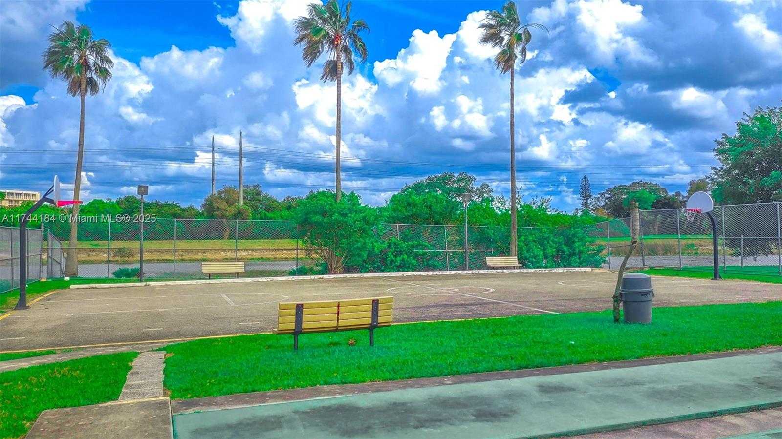 Small Image of 4174 INVERRARY DRIVE #706, Lauderhill Number 34