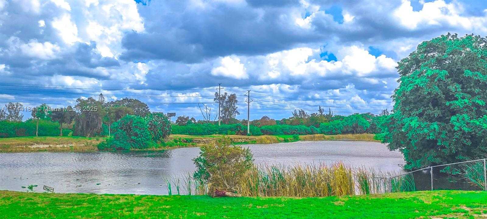 Small Image of 4174 INVERRARY DRIVE #706, Lauderhill Number 35