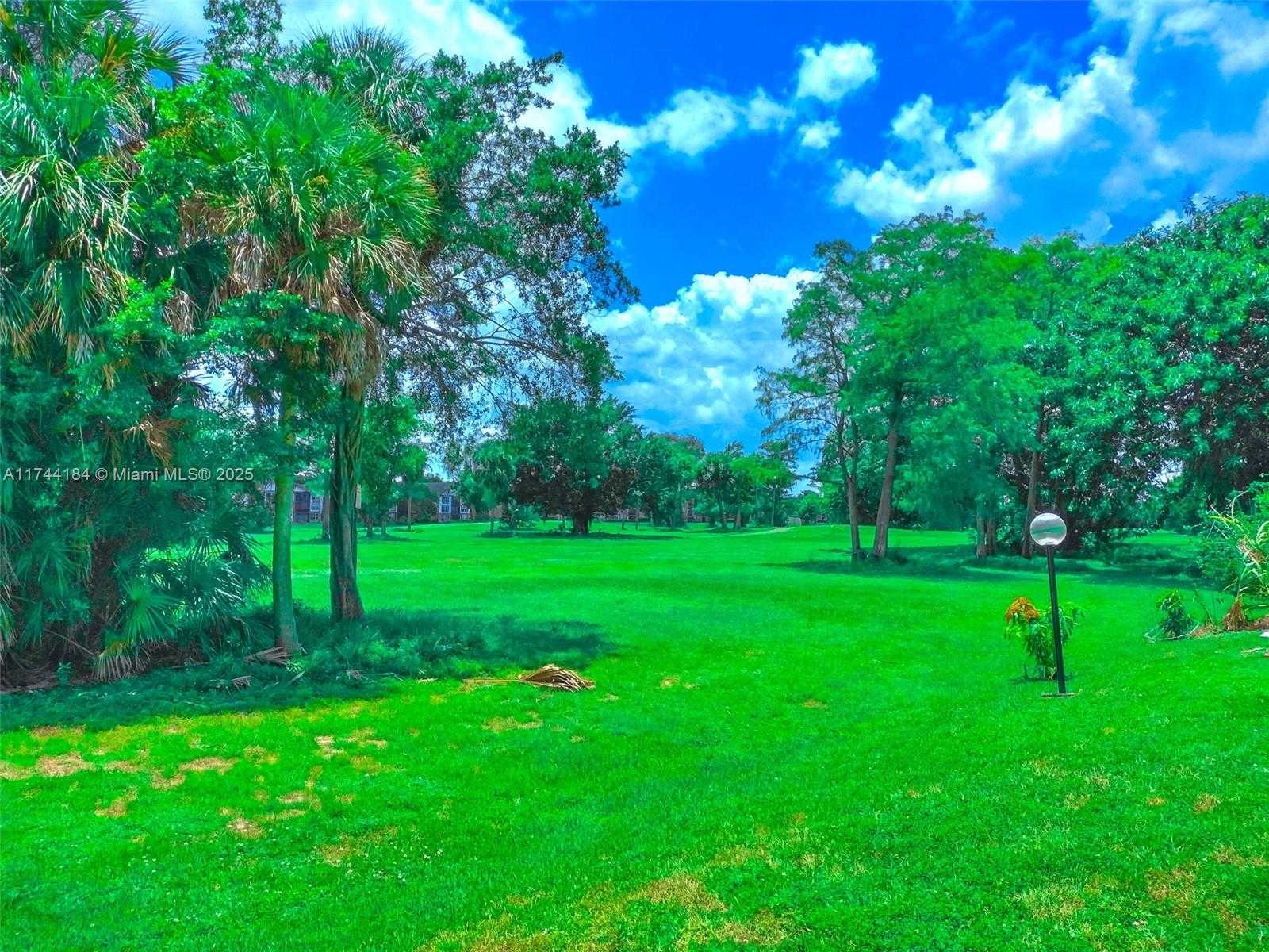 Small Image of 4174 INVERRARY DRIVE #706, Lauderhill Number 46