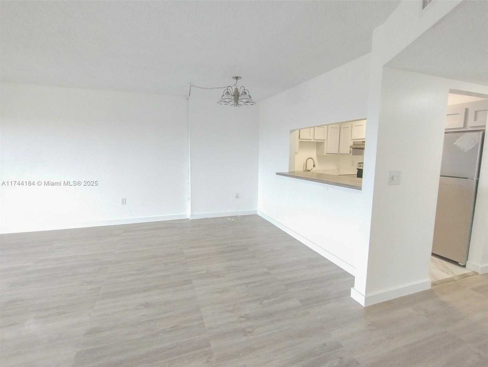 Small Image of 4174 INVERRARY DRIVE #706, Lauderhill Number 9