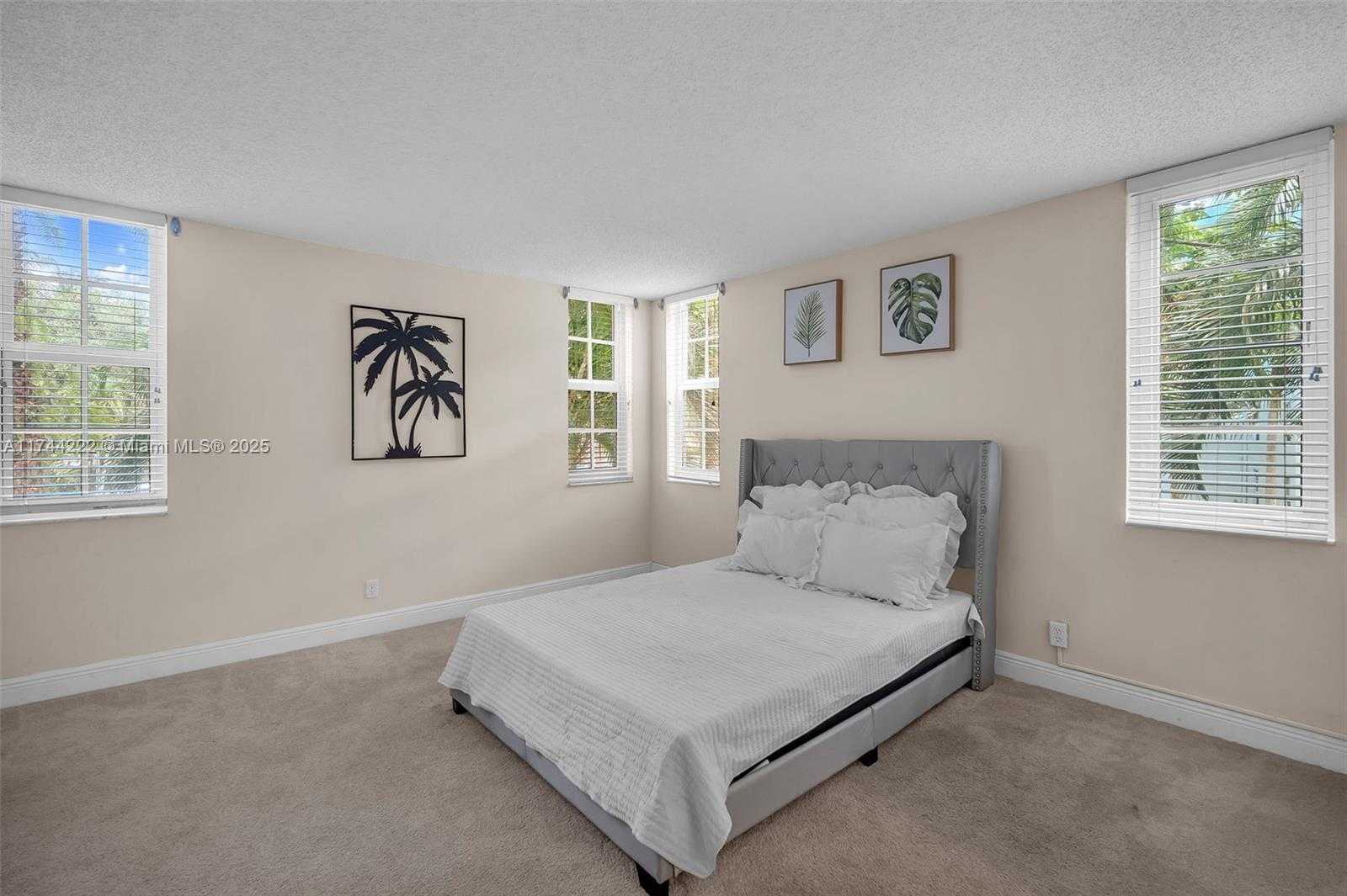 Small Image of 4000 CYPRESS GROVE WAY #210, Pompano Beach Number 12