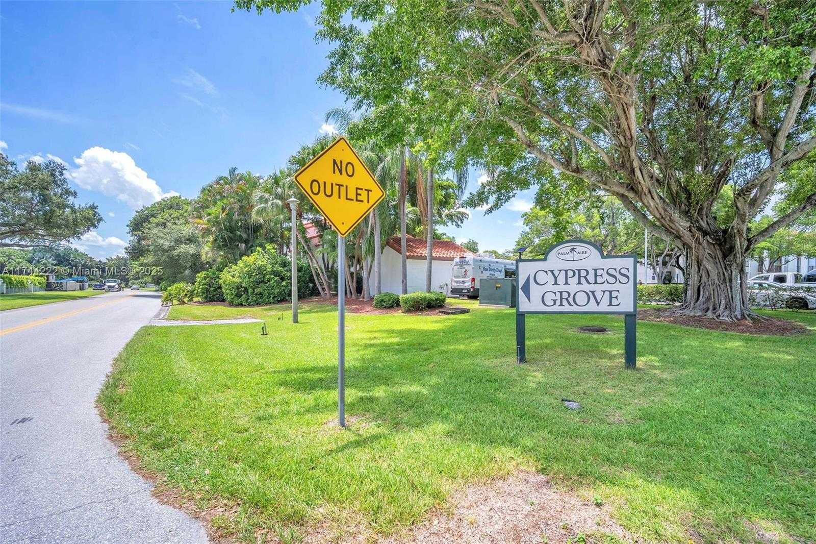 Small Image of 4000 CYPRESS GROVE WAY #210, Pompano Beach Number 33