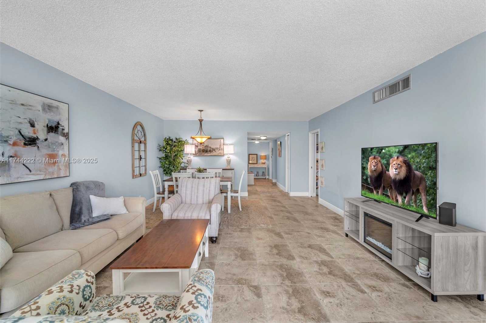 Small Image of 4000 CYPRESS GROVE WAY #210, Pompano Beach Number 5
