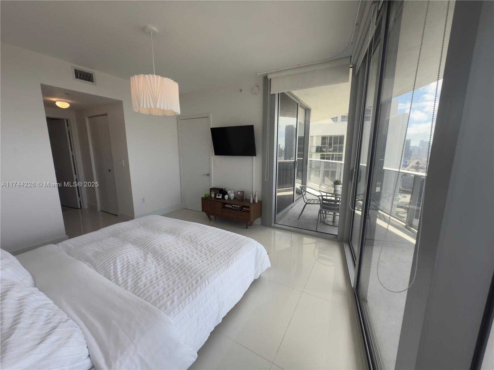 Small Image of 488 NORTH EAST 18TH ST #3300, Miami Number 13