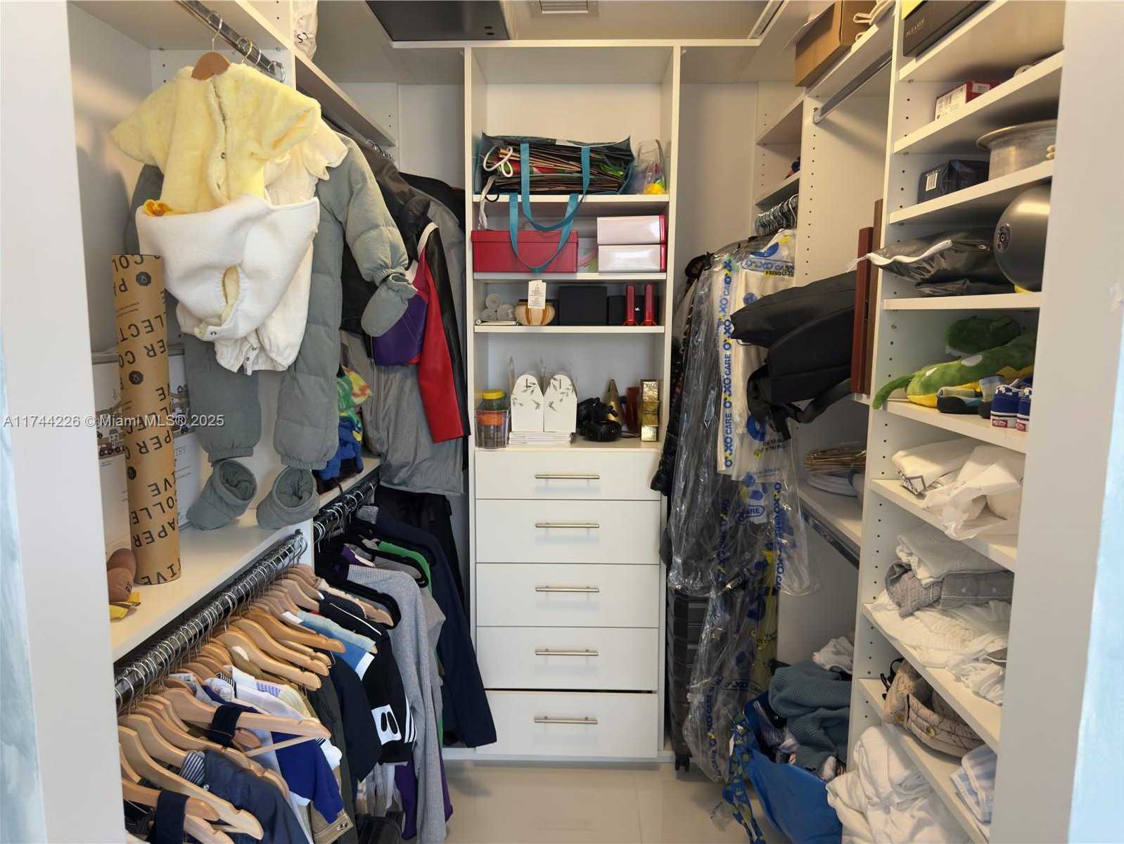 Small Image of 488 NORTH EAST 18TH ST #3300, Miami Number 17