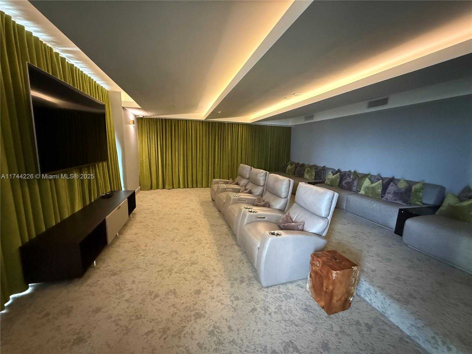 Small Image of 488 NORTH EAST 18TH ST #3300, Miami Number 49