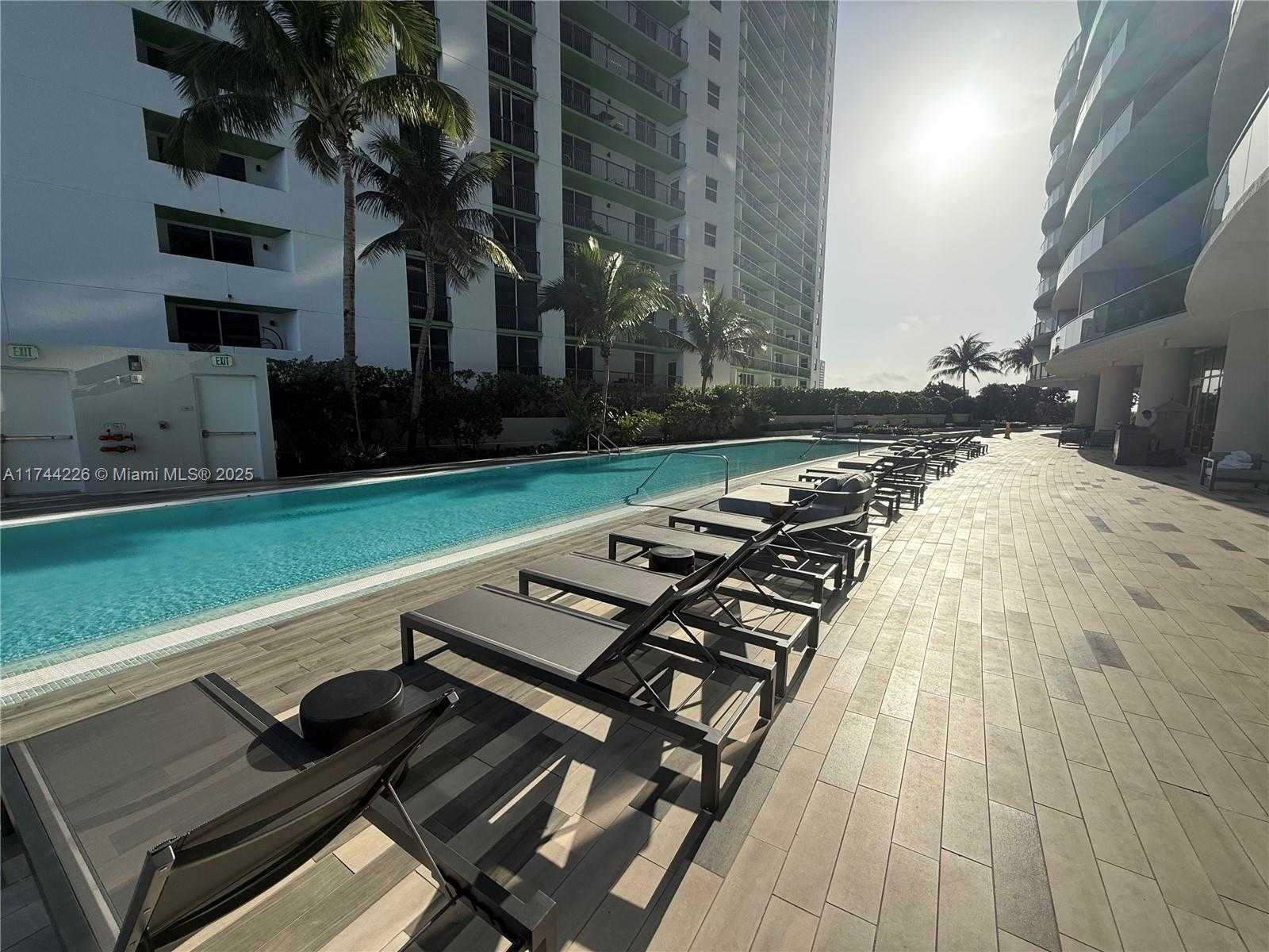 Small Image of 488 NORTH EAST 18TH ST #3300, Miami Number 62