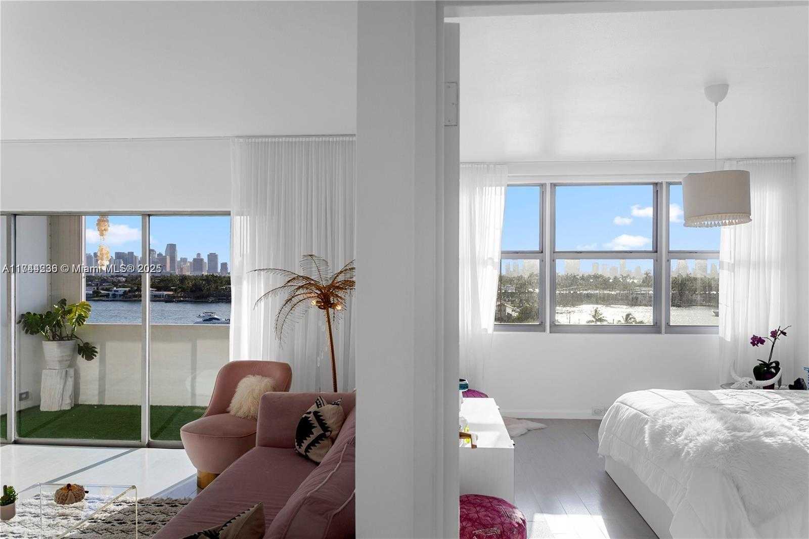 Small Image of 3 ISLAND AVE #07E, Miami Beach Number 15