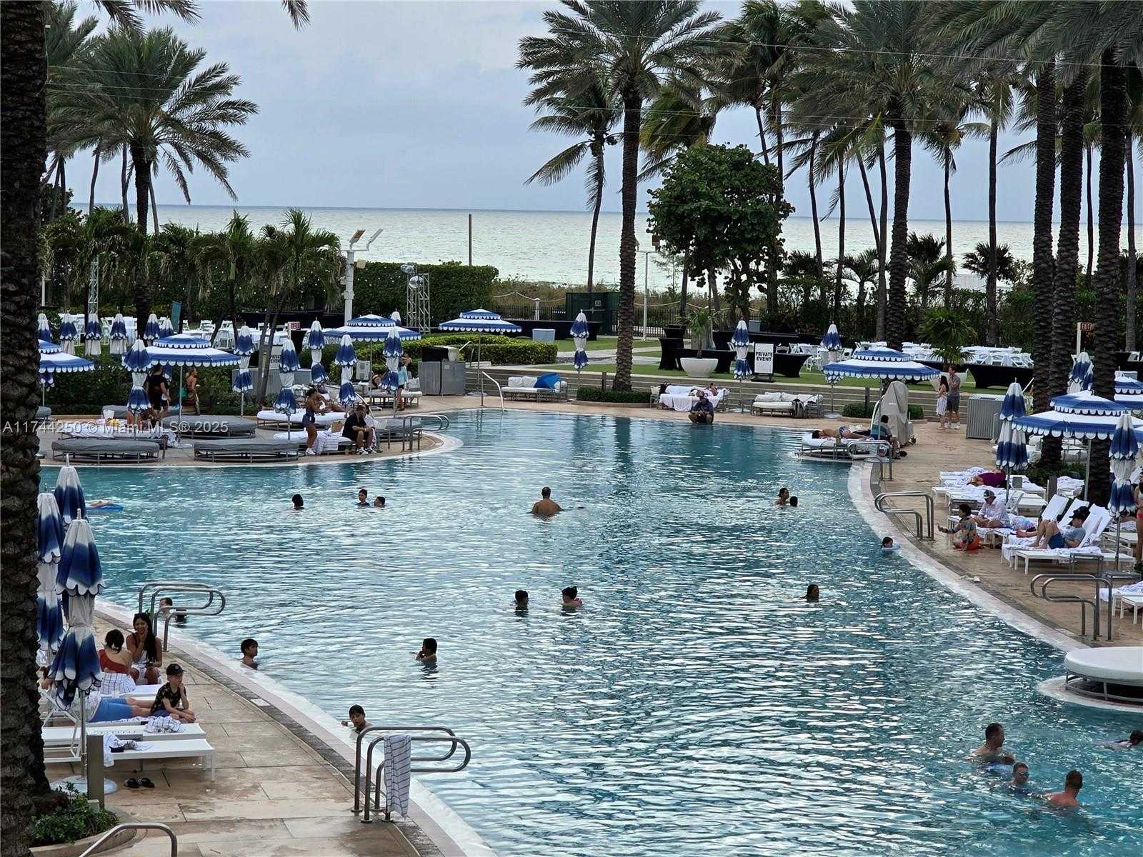 Small Image of 4401 COLLINS AVE #1401, Miami Beach Number 8