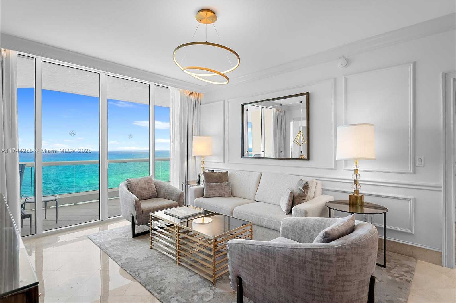 Small Image of 17875 Collins Ave, Sunny Isles Beach, FL 33160, USA Number 3