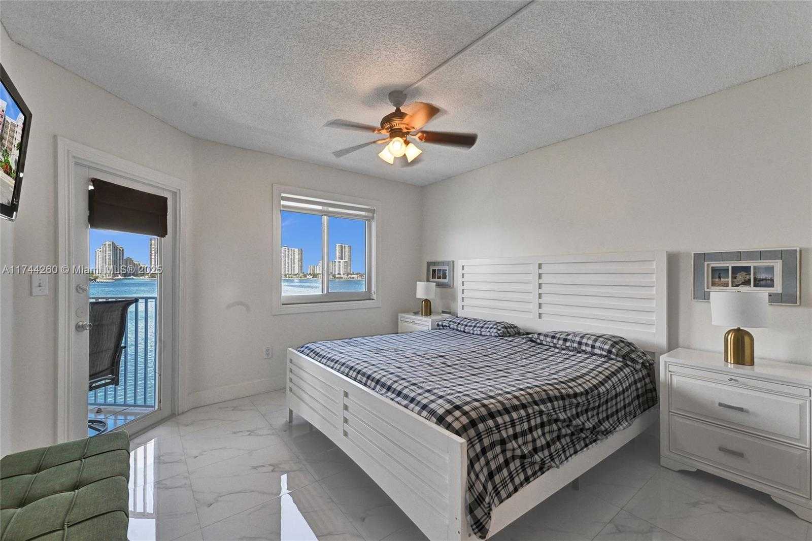 Small Image of 18260 NORTH BAY RD #512, Sunny Isles Beach Number 12