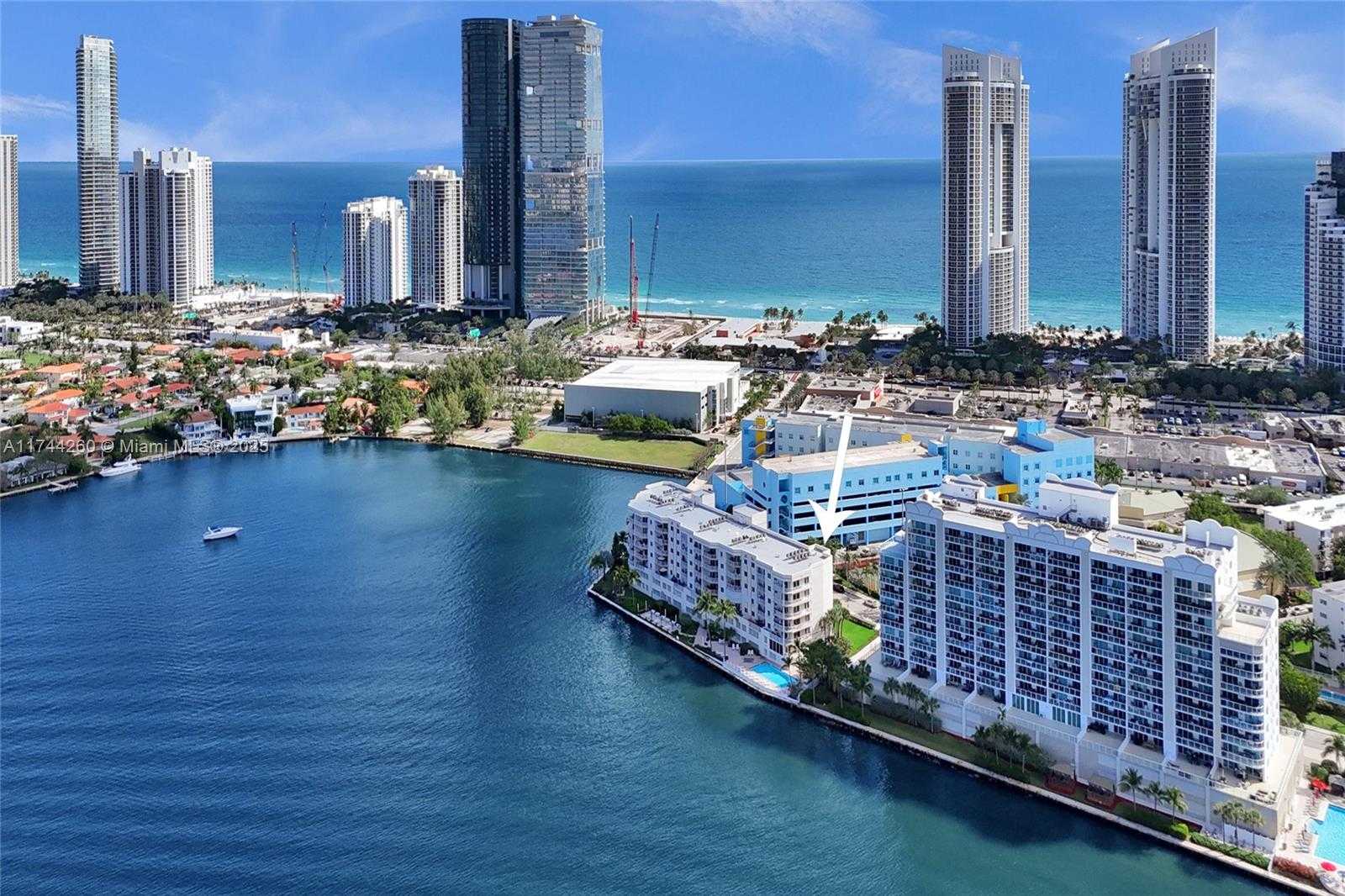 Small Image of 18260 NORTH BAY RD #512, Sunny Isles Beach Number 33