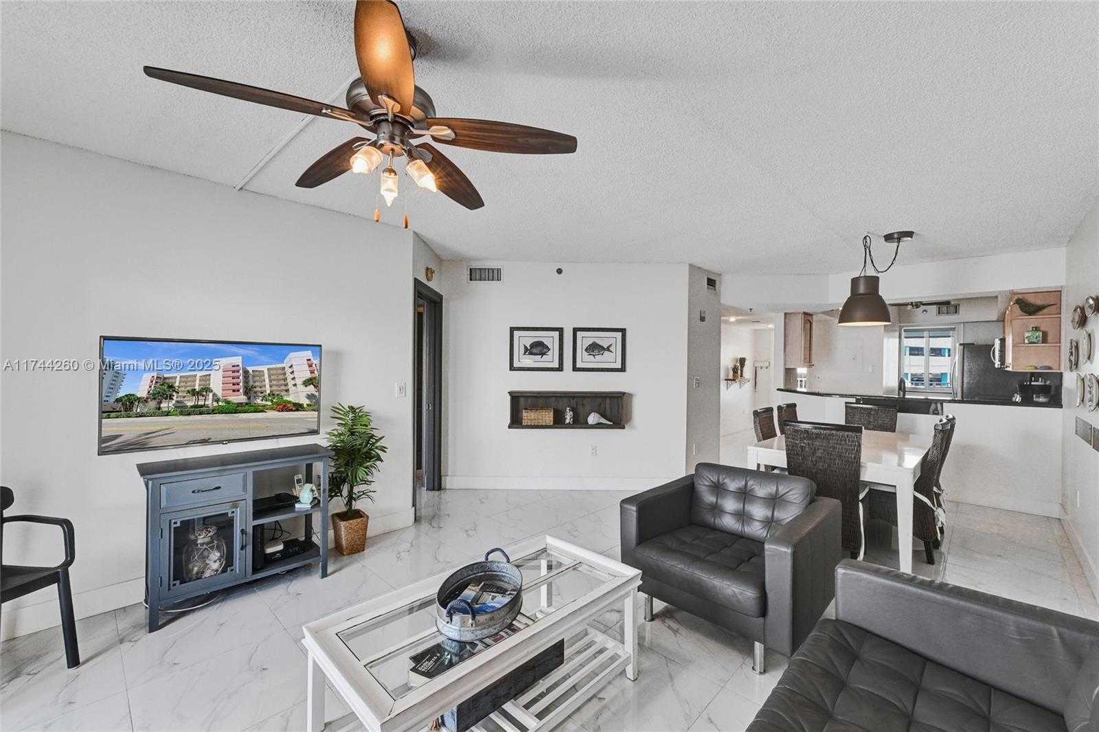 Small Image of 18260 NORTH BAY RD #512, Sunny Isles Beach Number 6
