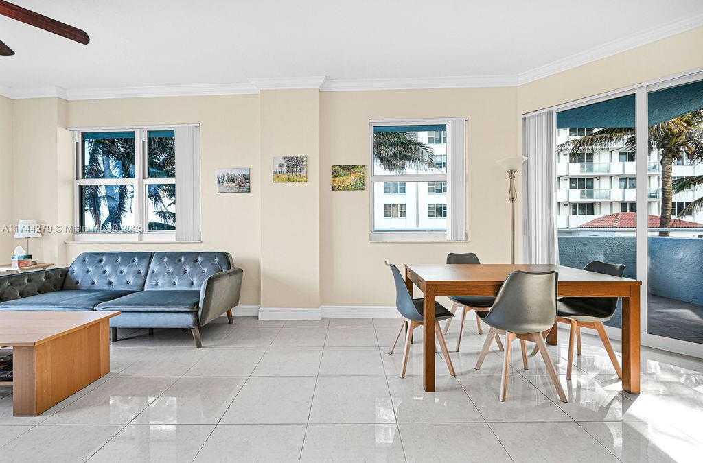 Small Image of 9201 COLLINS AVE #225, Surfside Number 12