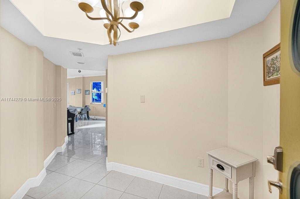 Small Image of 9201 COLLINS AVE #225, Surfside Number 21