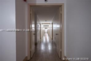 Small Image of 1455 NORTH TREASURE DR #5E, North Bay Village Number 6