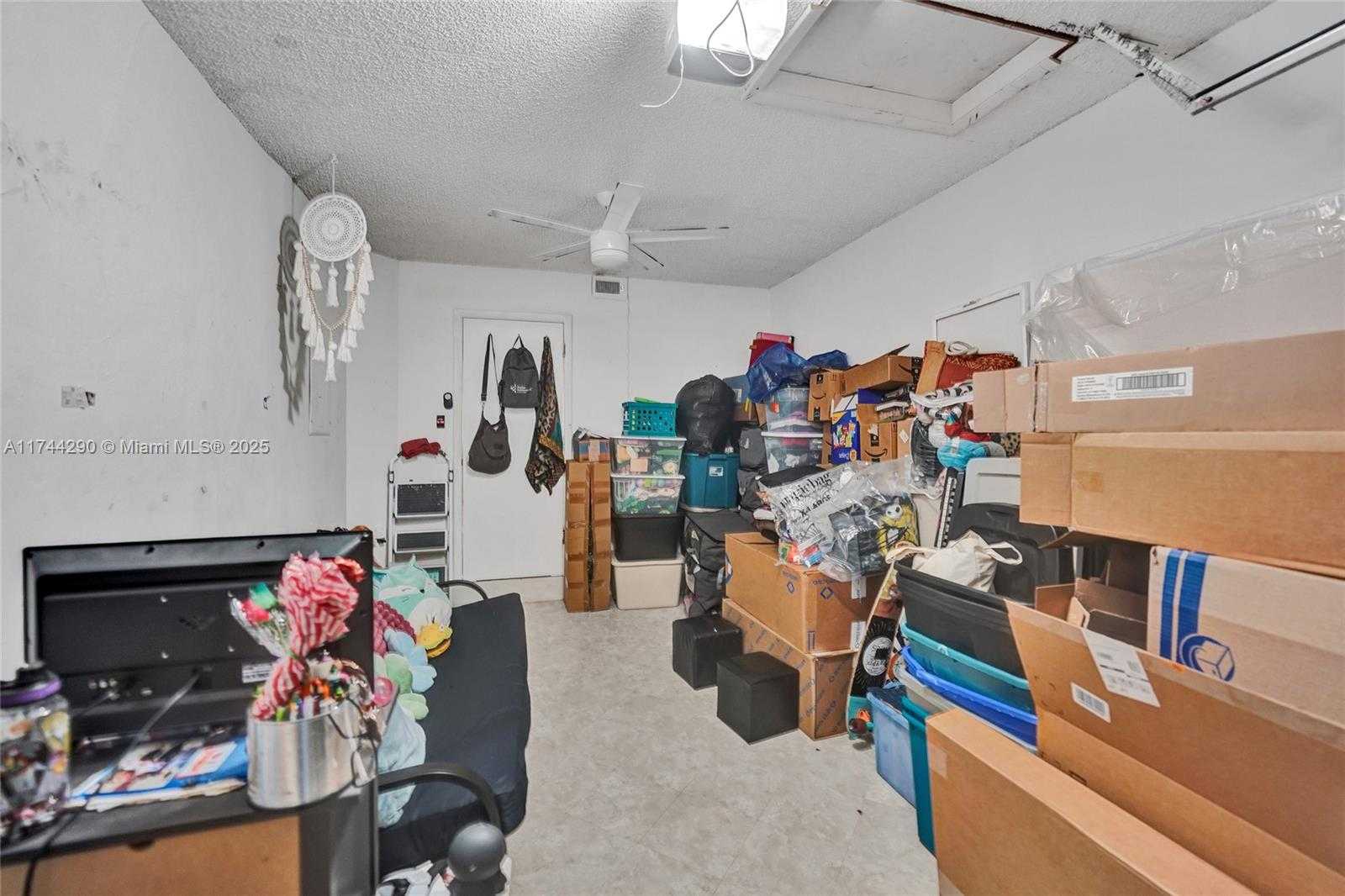 Small Image of 9007 VINEYARD LAKE DR #9007, Plantation Number 38