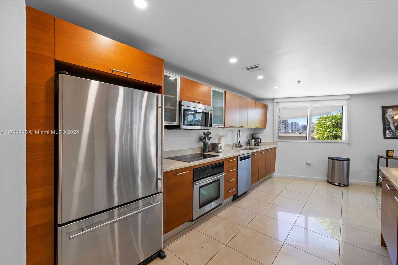 Small Image of 3250 NORTH EAST 1ST AVE #515, Miami Number 10